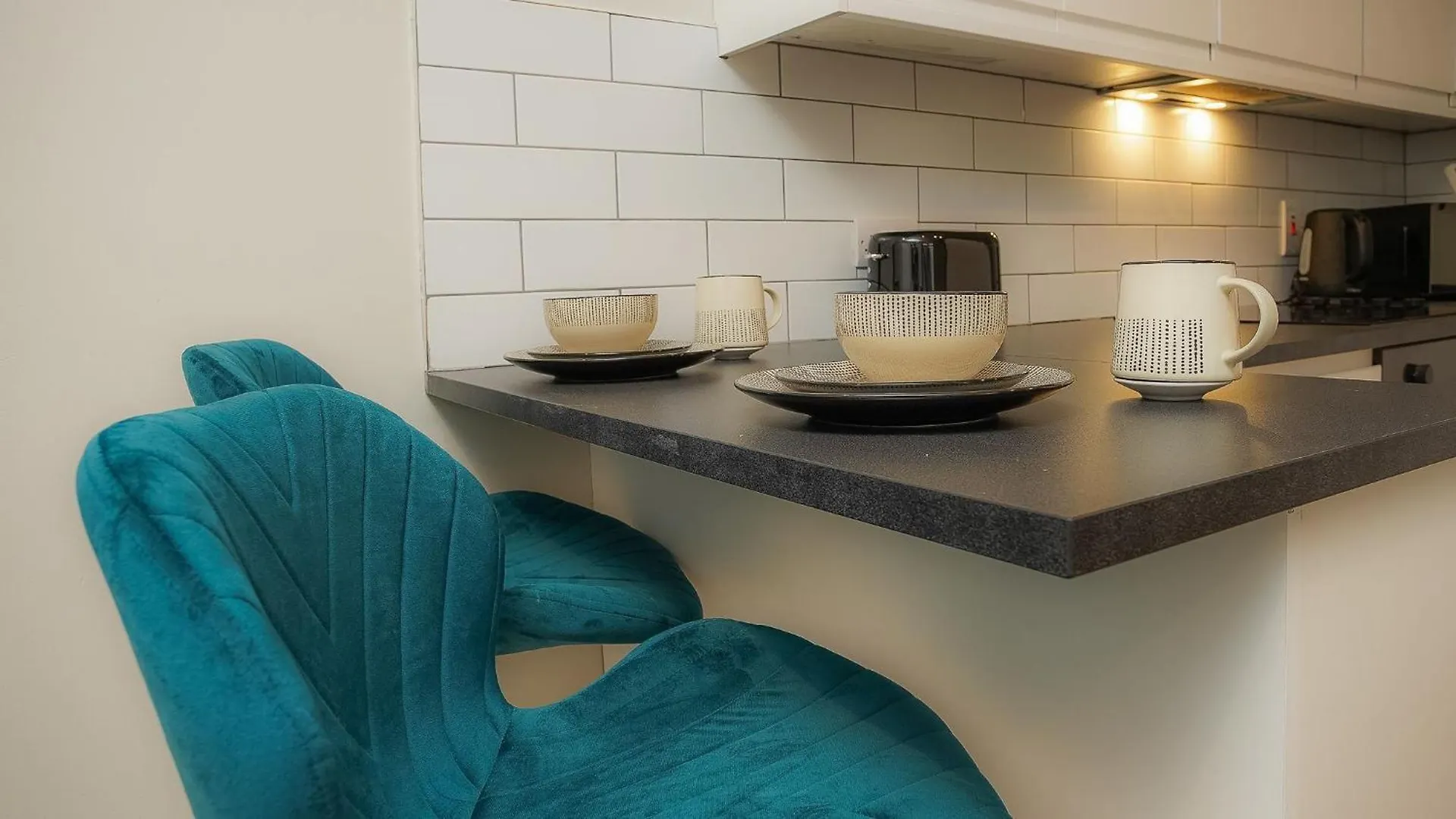 Modern 1 Bdr City Apartments By Belfast City Breaks 0*,  United Kingdom