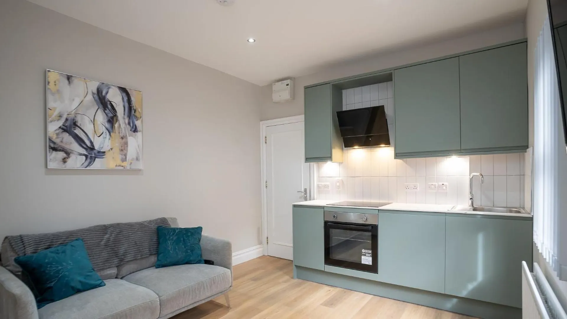 Modern 1 Bdr City Apartments By Belfast City Breaks Storbritannien