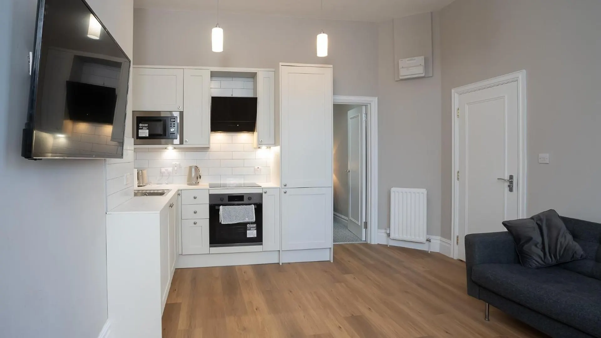 Modern 1 Bdr City Apartments By Belfast City Breaks United Kingdom