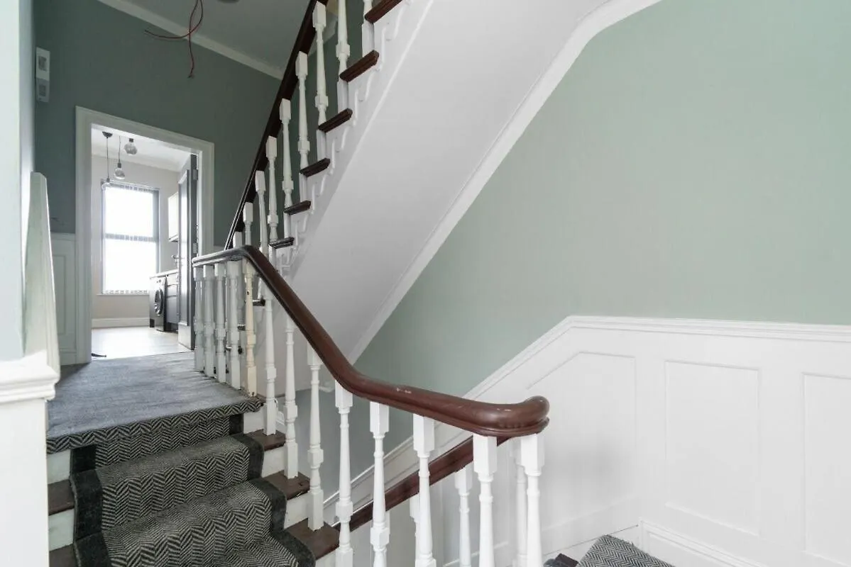 Modern 1 Bdr City Apartments By Belfast City Breaks United Kingdom