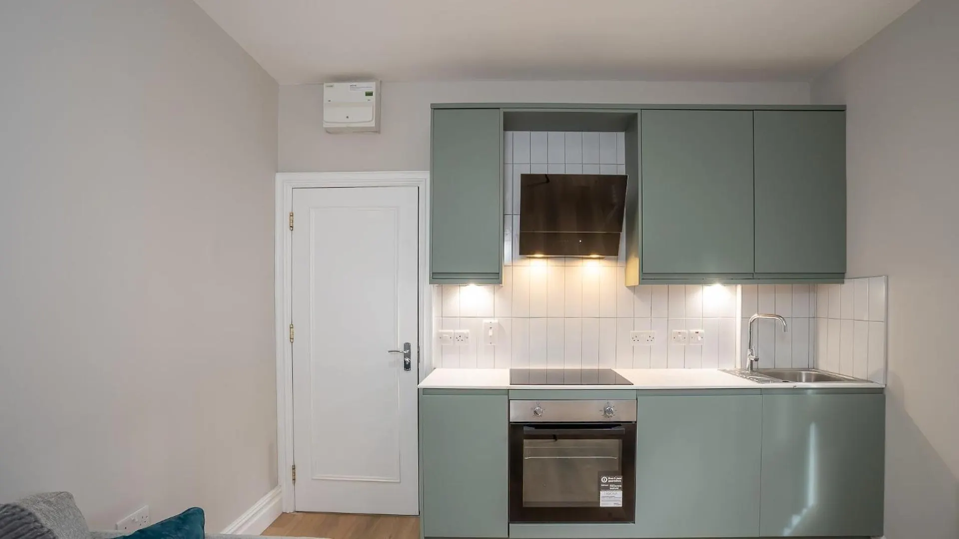 Modern 1 Bdr City Apartments By Belfast City Breaks 0*,